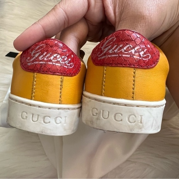 GUCCI YELLOW TAPE KIDS Sneakers (sz stamp 30) - Picture 16 of 16